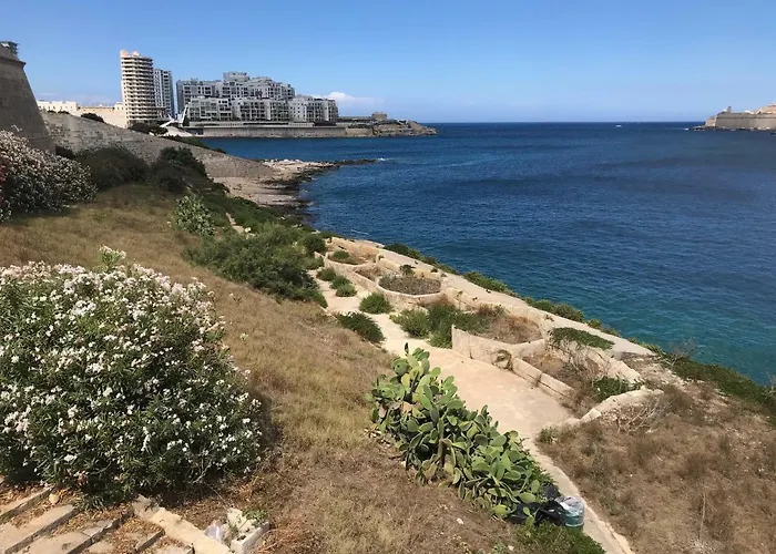 Pilgrim's Rest Apartment