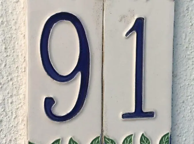 Pilgrim's Rest * Gzira